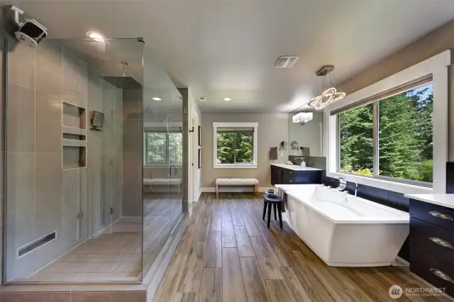 Primary bath