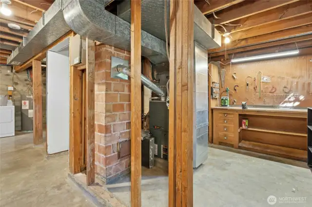 The home has A/C and the furnace is freshly serviced and repaired.
