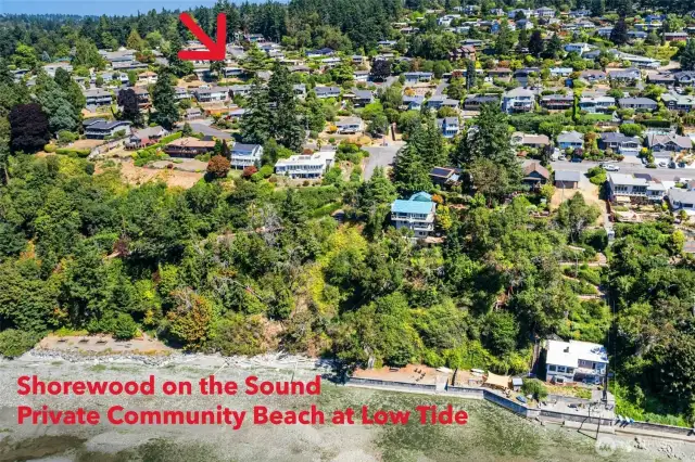 The private community beach is a 5 minute walk down the hill. Grab your favorite beverage and enjoy sunsets with the waves lapping at your feet. (Voluntary Community Club dues are only $75/year.)