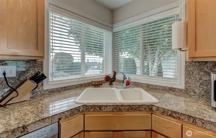 Everyone loves a corner sink...
