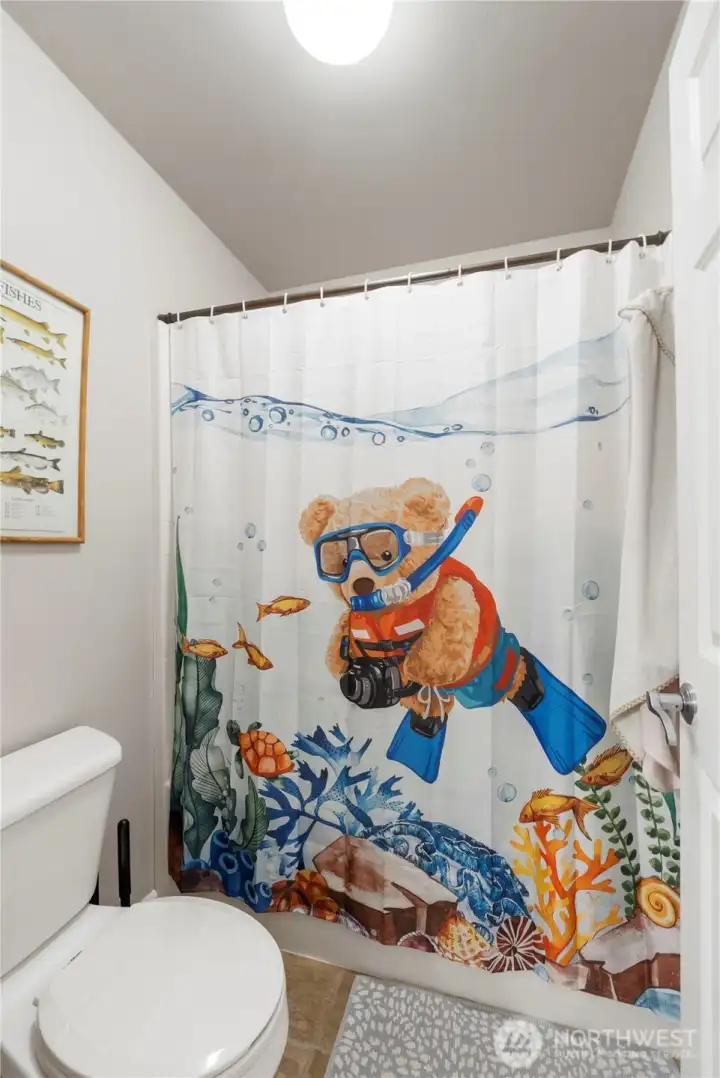 Separate Toilet , Tub/Shower