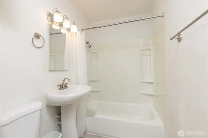 Unit B - Bathroom