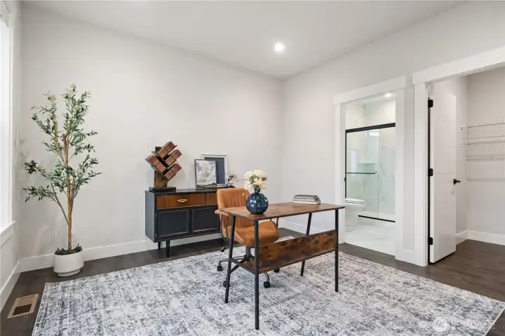 Second en-suite can be used as office, bedroom, playroom, so many options!