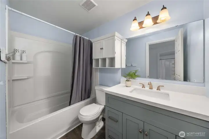 Fully updated bathrooms