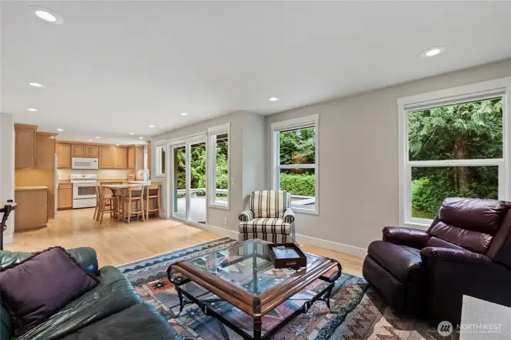 There's room for everyone in here! Closet offers pantry space or game storage or ...
