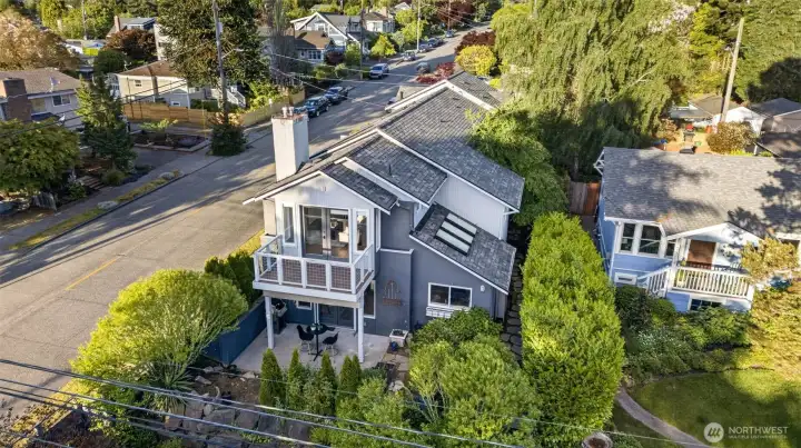 Situated in the heart of Gatewood — minutes to Morgan Junction, the Fauntleroy Ferry, and downtown Seattle.