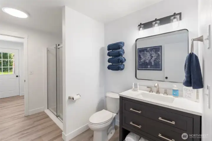 Main bathroom Main bathroom