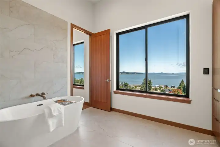 Soaking Tub