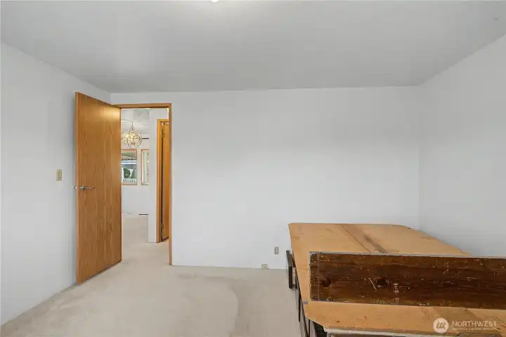 1st bedroom 1st bedroom