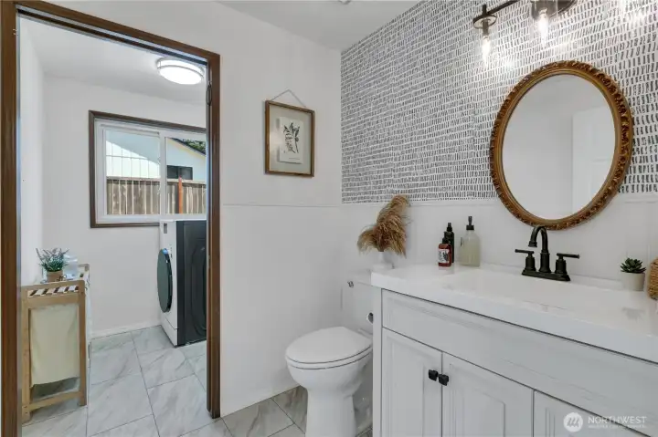Mud room & half bath Mud room & half bath