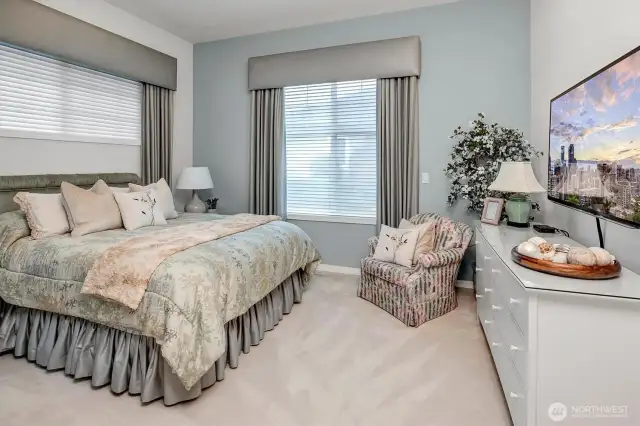 Guest bedroom