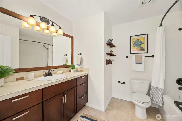 Upstairs hall bath