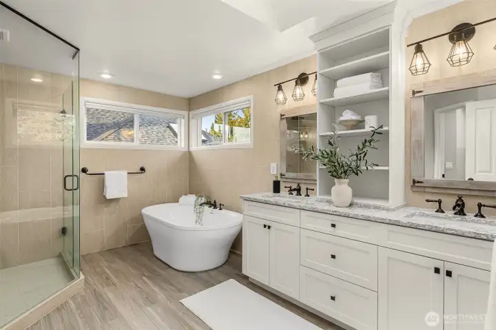 Recently remodeled primary ensuite bath