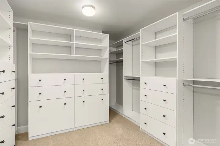Primary Ensuite California Closet custom built-ins