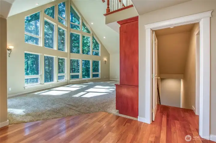 Living Room to downstairs