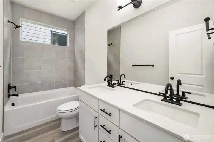 Photos of same plan home