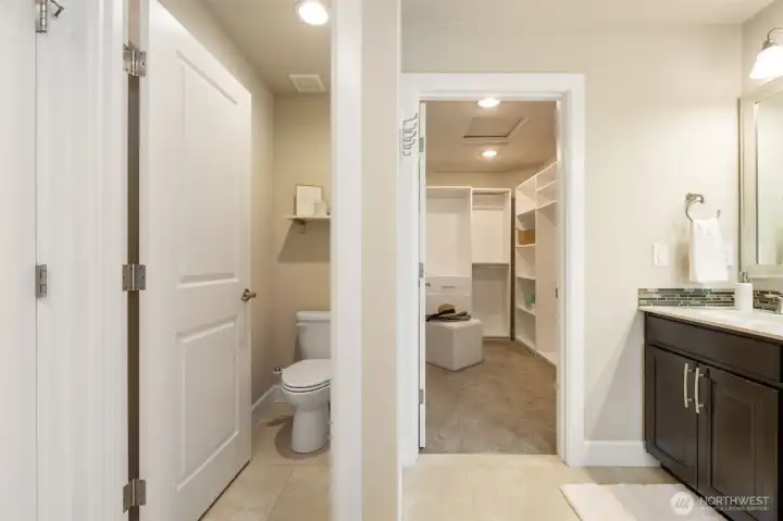 Upstairs primary bathroom