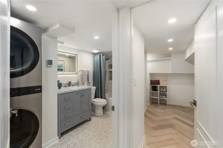 W/D Downstairs + Full Bath