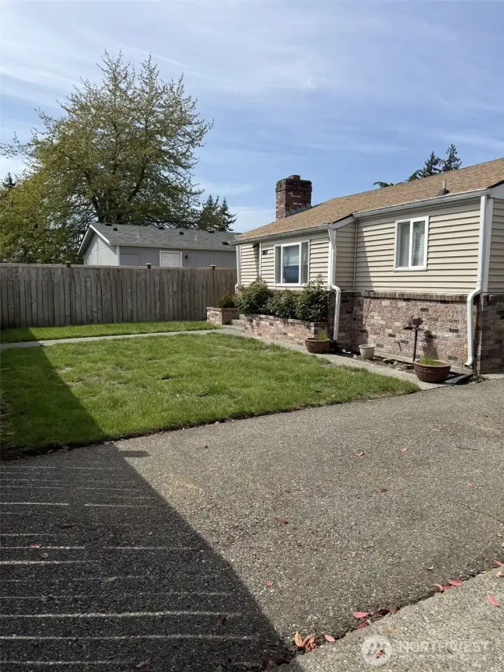 Front Driveway Angle