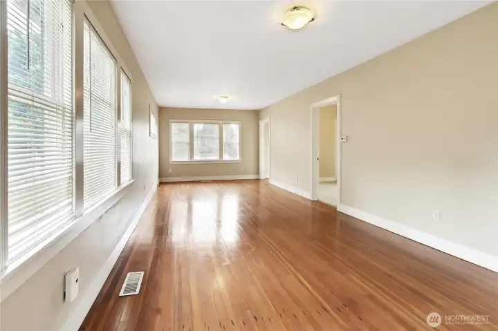 Look at that natural light coming through.