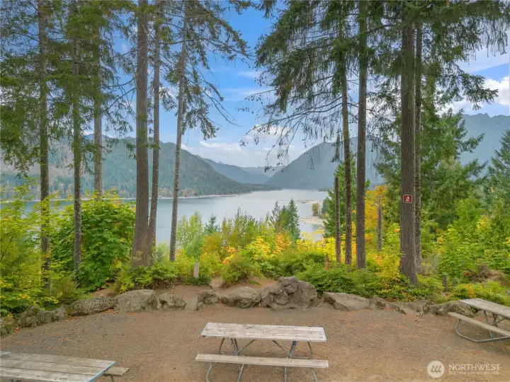 Nearby Cushman Lookout Point