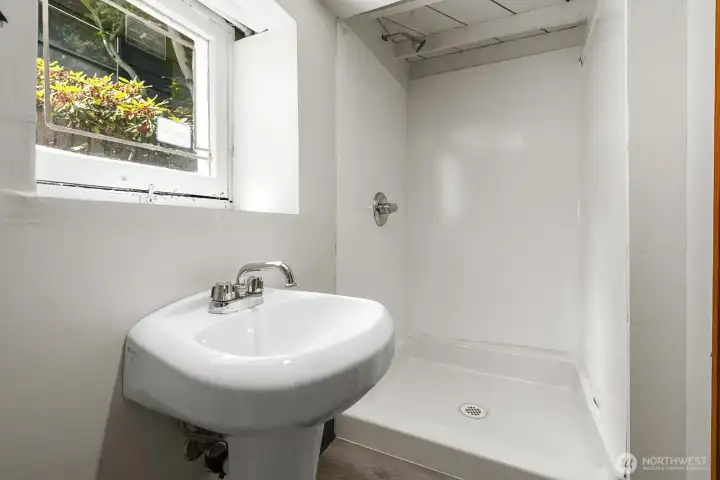 Lower level 3/4 bathroom. Lower level 3/4 bathroom.