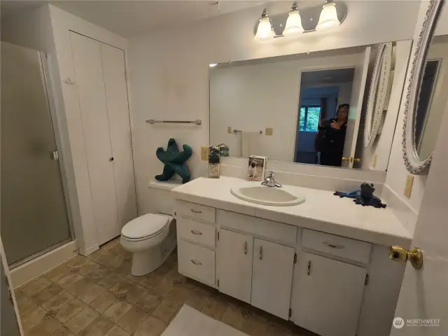 3/4 shower and bath on lower level
