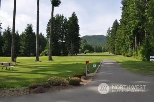 Lake Cushman Golf Course