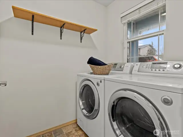 Main Level Laundry - Washer and Dryer Convey