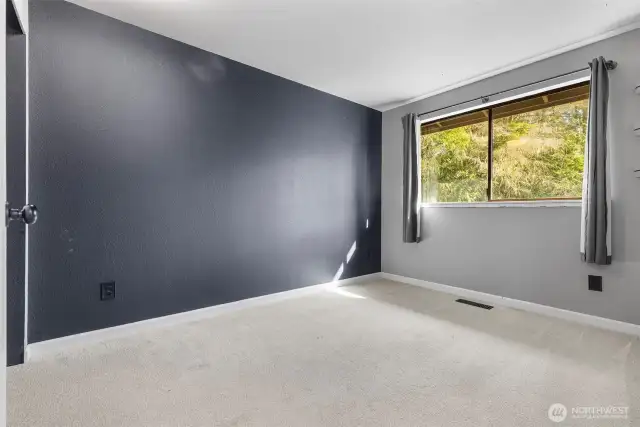 Spacious bedroom