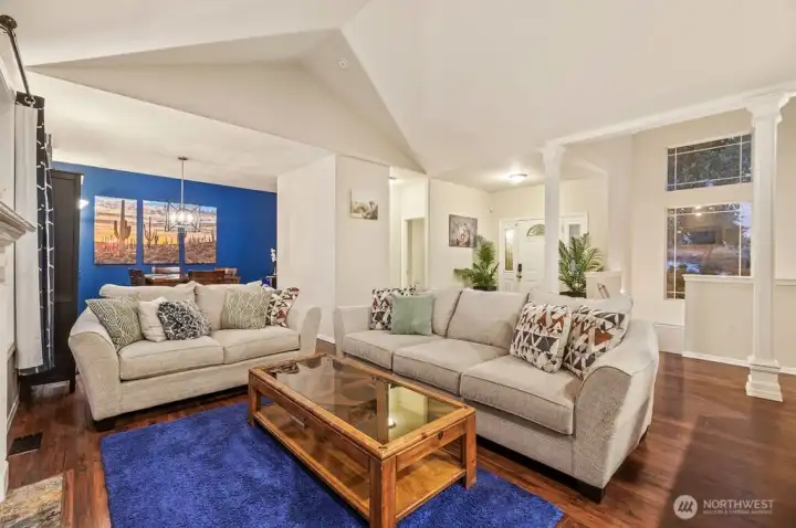 Great room with vaulted ceilings