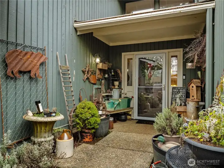 Bring your imagination and whimsy and make this beautiful home yours.