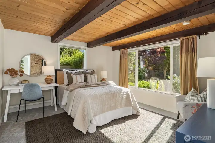 Downstairs bedroom 1