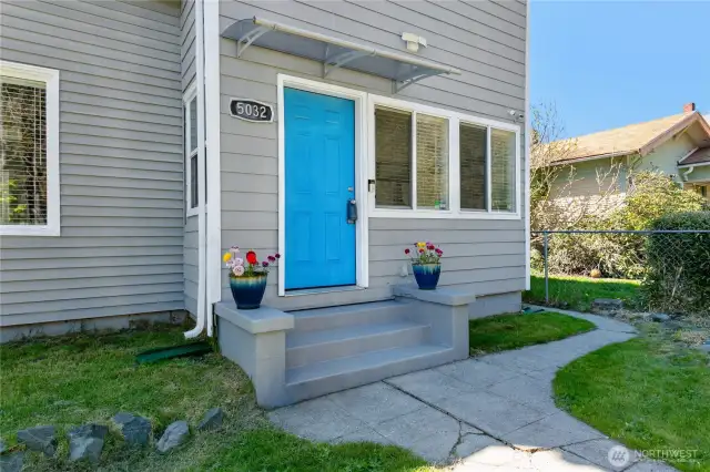 This beachy oasis is ready for you!