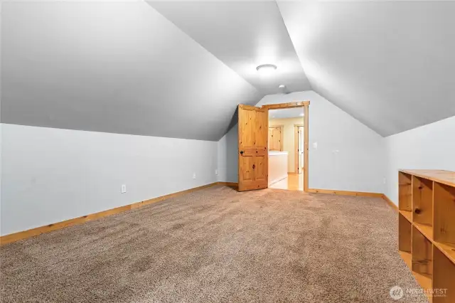 Looking back toward upstairs hall