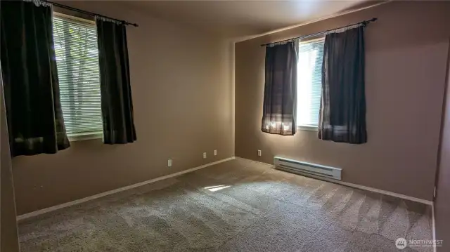 Large primary bedroom