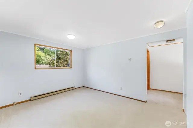 Bonus room with separate entrance