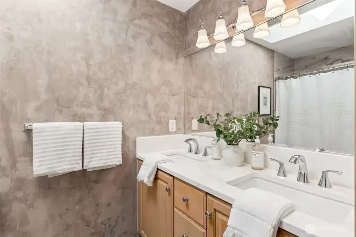 Upstairs Bathroom