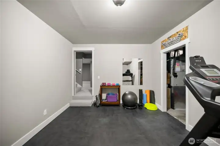 Spacious home gym