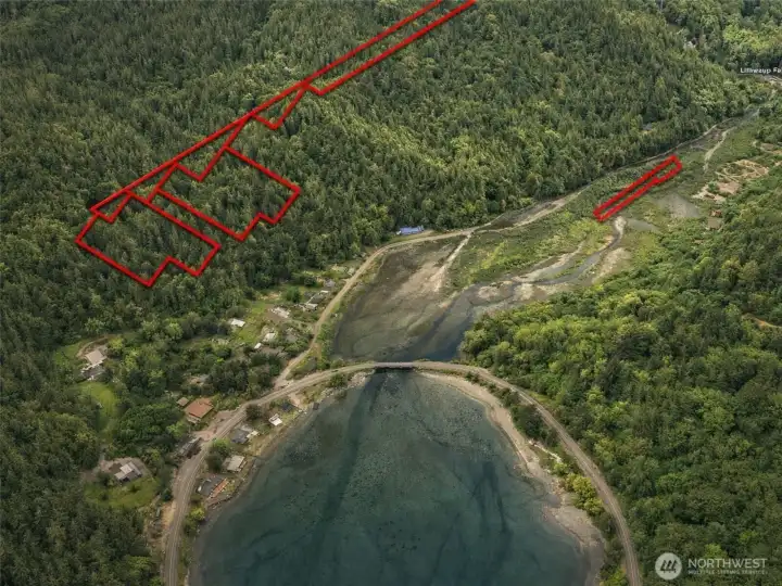 Overhead view with approximate boundaries in red.