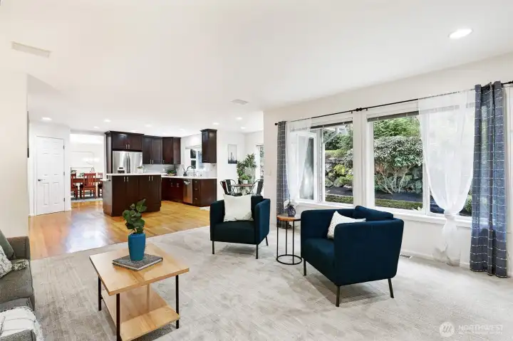 A natural gathering hub for entertaining and everyday living.