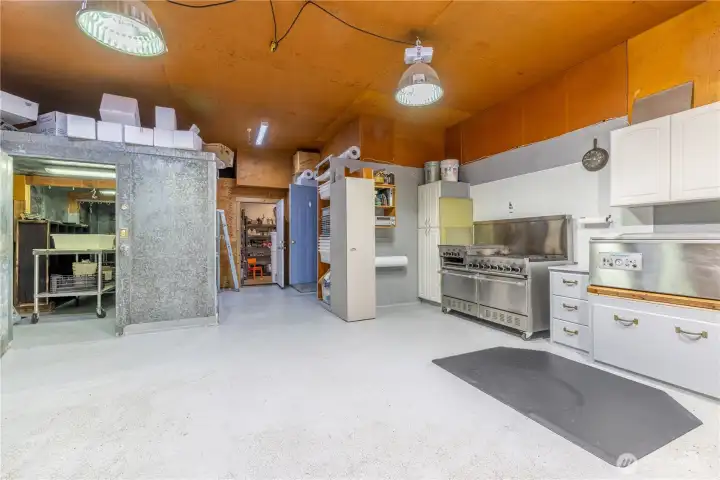 Walk-in cooler and spacious walk-in pantry