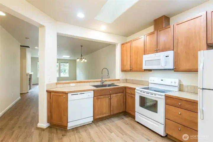 Spacious kitchen Spacious kitchen
