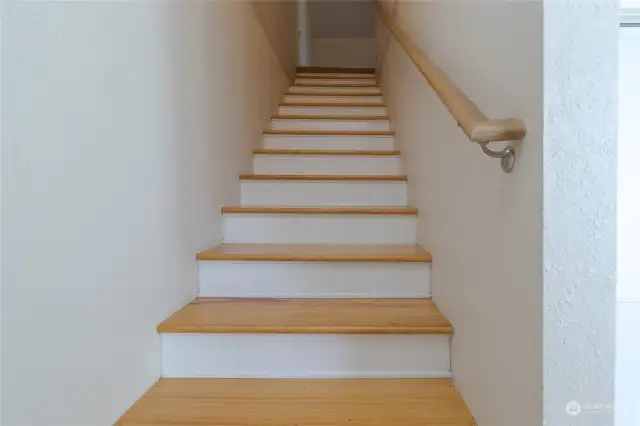 Stairway to 2nd level