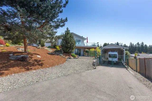RV driveway & Carport