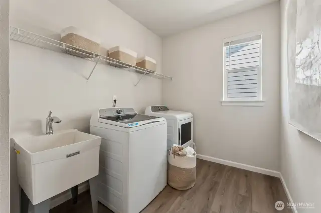 Photos are of the model home. Colors & finishes may vary.
