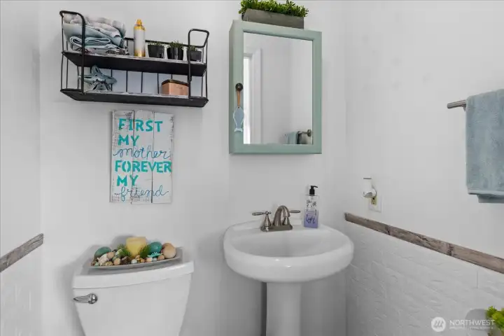 Upstairs Bathroom