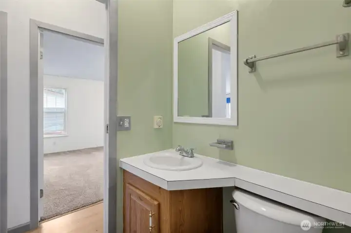 Jack & Jill Bath off the Utility Room.