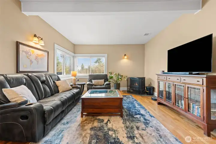 So much room here for all your furniture. Triple pane port package windows allow light and territorial views in.