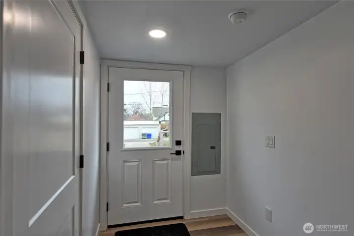 Back entrance, leading to large deck